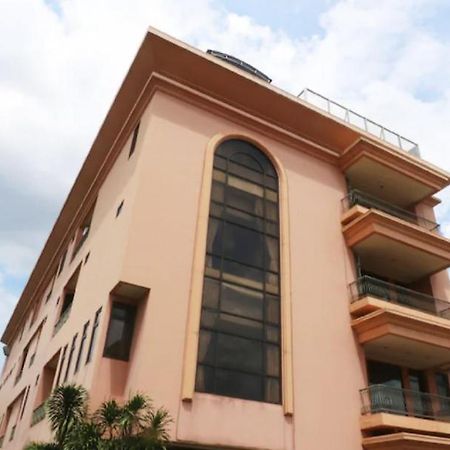Hotel 678 Kemang Powered By Cocotel Jacarta Exterior foto