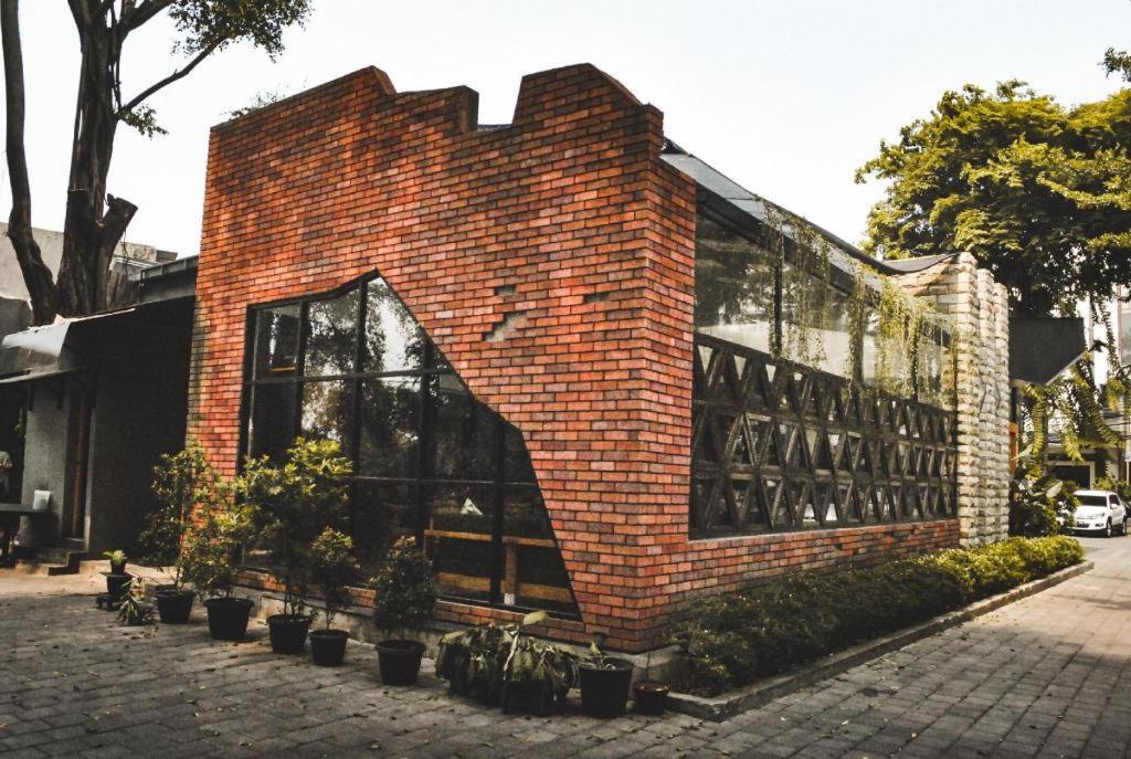Hotel 678 Kemang Powered By Cocotel Jacarta Exterior foto