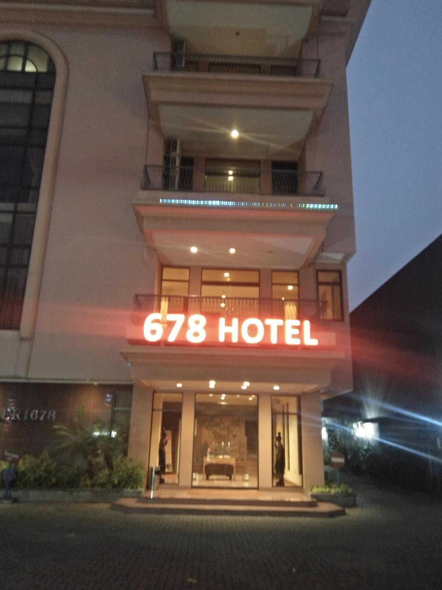 Hotel 678 Kemang Powered By Cocotel Jacarta Exterior foto